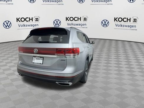 New 2026 Volkswagen Atlas SE image 9