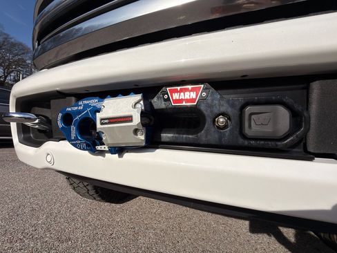 Used 2024 Ford F250 Limited w/ FX4 Off-Road Package image 9