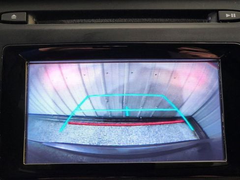 Used 2019 Toyota Highlander LE image 21