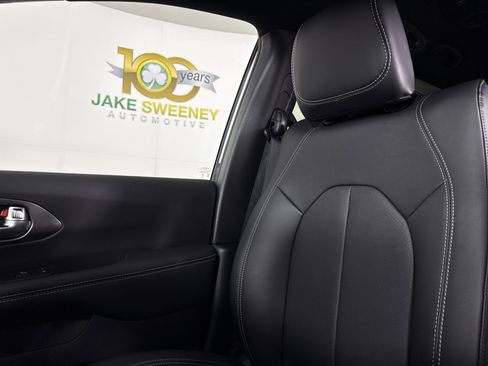 New 2026 Chrysler Voyager LX image 28