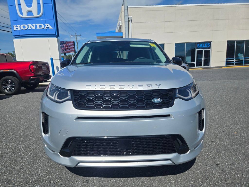Used 2025 Land Rover Discovery Sport S AWD/4WD image 2