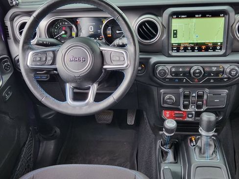 Certified 2023 Jeep Wrangler Unlimited Rubicon 4xe w/ Cold Weather Group AWD/4WD image 27