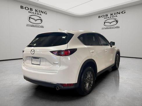 Used 2017 MAZDA CX-5 Sport FWD image 5