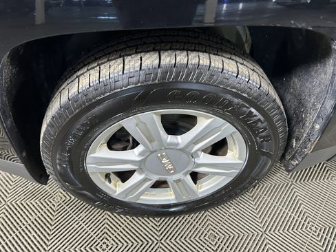 Used 2016 GMC Terrain SLE w/ Convenience Package image 10