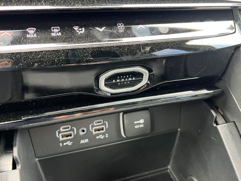 New 2026 Jeep Grand Cherokee Limited w/ Limited Altitude Package image 31