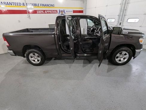 Used 2019 RAM 1500 Big Horn image 16