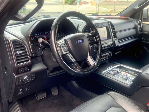 Used 2020 Ford Expedition Limited image 14