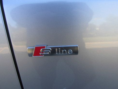 Used 2017 Audi Q5 2.0T Premium Plus w/ Technology Package image 43