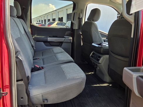 Used 2022 Ford F150 XLT w/ Equipment Group 302A High RWD image 14