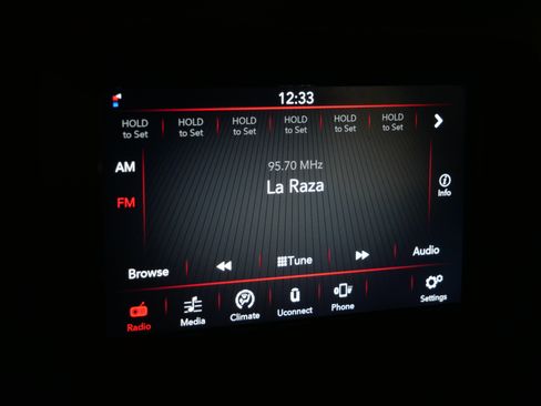 Used 2018 Jeep Compass Latitude w/ Popular Equipment Group image 22