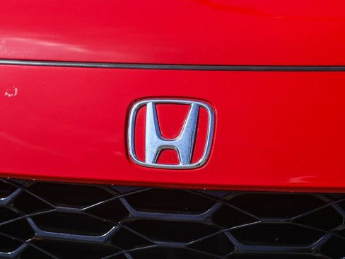 Used 2023 Honda HR-V EX-L image 5
