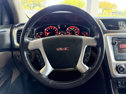 Used 2015 GMC Acadia SLT image 10