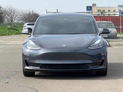 Used 2022 Tesla Model 3 Long Range image 11