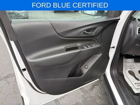 Used 2024 Chevrolet Equinox LT FWD image 20