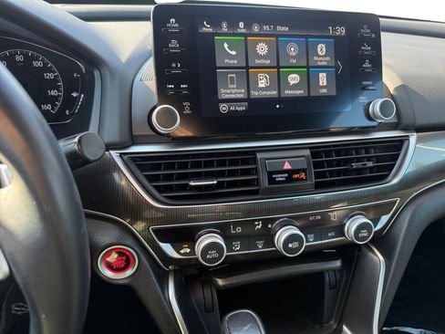 Used 2019 Honda Accord Sport image 12
