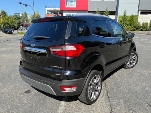 Used 2021 Ford EcoSport Titanium image 7