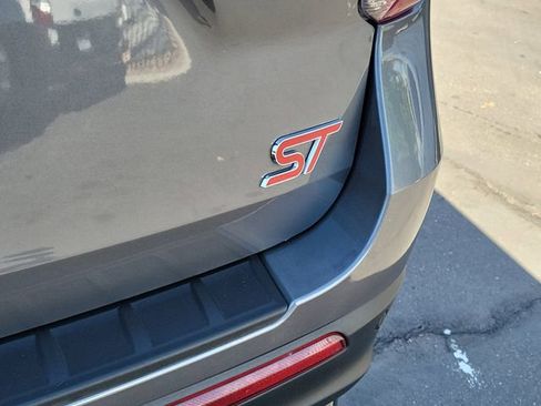 Certified 2023 Ford Explorer ST w/ Equipment Group 401A image 24