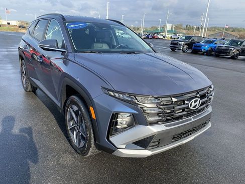 Used 2025 Hyundai Tucson SEL image 2