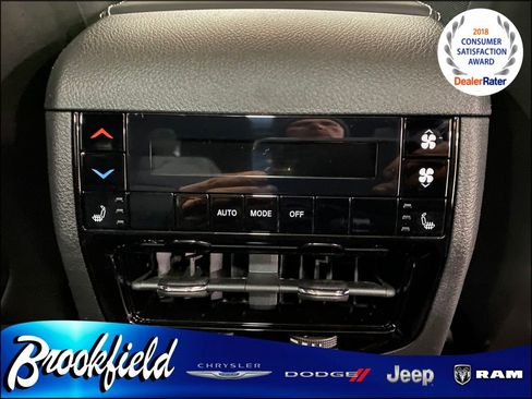 New 2026 Jeep Grand Cherokee L Limited AWD/4WD image 20