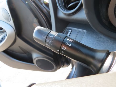 Used 2010 Toyota RAV4 Sport image 14