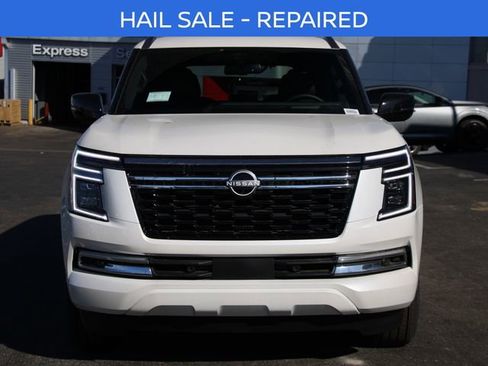 New 2026 Nissan Armada SL w/ Captain's Chari Seat Package AWD/4WD image 7