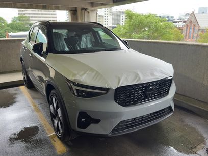 New 2026 Volvo XC40 B5 Ultra w/ Protection Package Premier