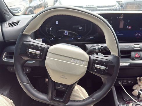 Used 2025 Kia K4 GT-Line w/ GT-Line Sunroof Package FWD image 4