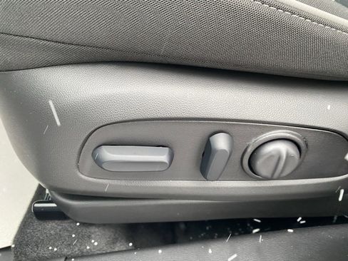 New 2026 Chevrolet TrailBlazer LT w/ Convenience Package image 11