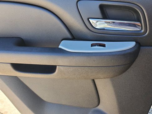 Used 2008 Chevrolet Tahoe LTZ w/ LTZ Preferred Equipment Group image 19