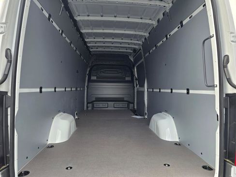 New 2026 Mercedes-Benz Sprinter 2500 image 12