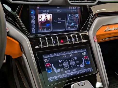 Used 2024 Lamborghini Urus S image 28