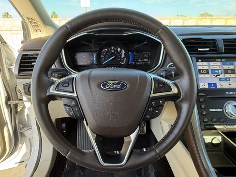 Used 2018 Ford Fusion Energi Platinum image 21