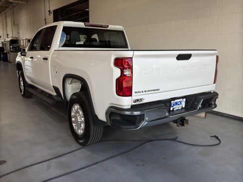 Used 2021 Chevrolet Silverado 3500 W/T w/ Gooseneck/5TH Wheel Package AWD/4WD image 3