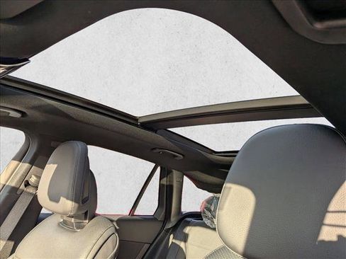 New 2026 Mercedes-Benz GLC 300 4MATIC image 14