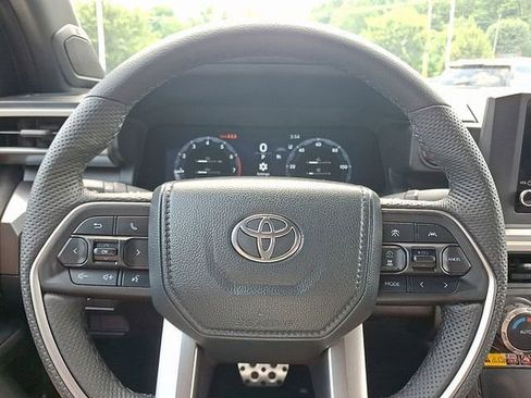 Certified 2024 Toyota Tacoma TRD Sport w/ TRD Sport Upgrade Package AWD/4WD image 19