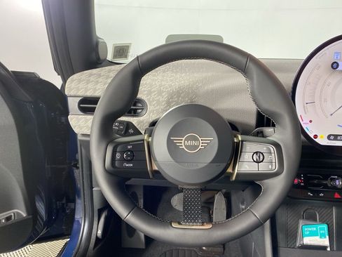 New 2026 MINI Cooper S image 9