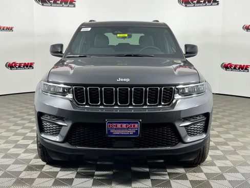 New 2025 Jeep Grand Cherokee Laredo X w/ Luxury Tech Group I image 4