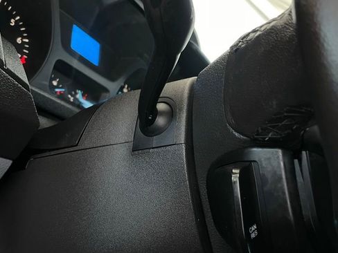 Used 2016 Ford Transit 150 XL image 21