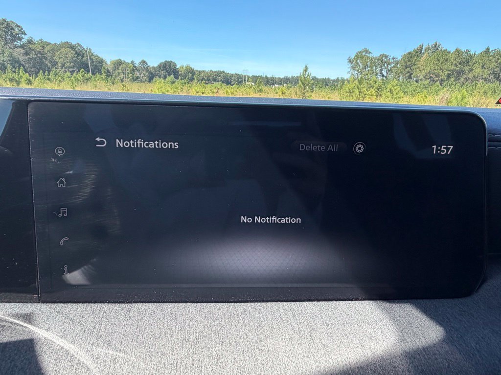 Used 2025 Nissan Kicks SV FWD image 24