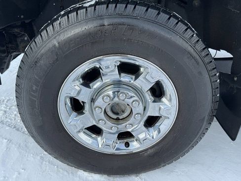 Used 2015 Ford F250 Lariat w/ Lariat Ultimate Package image 60