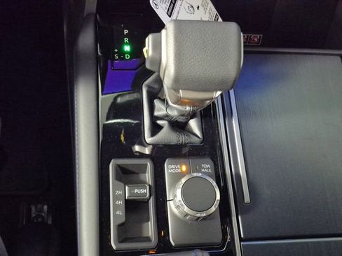 New 2026 Toyota Tundra Platinum image 18