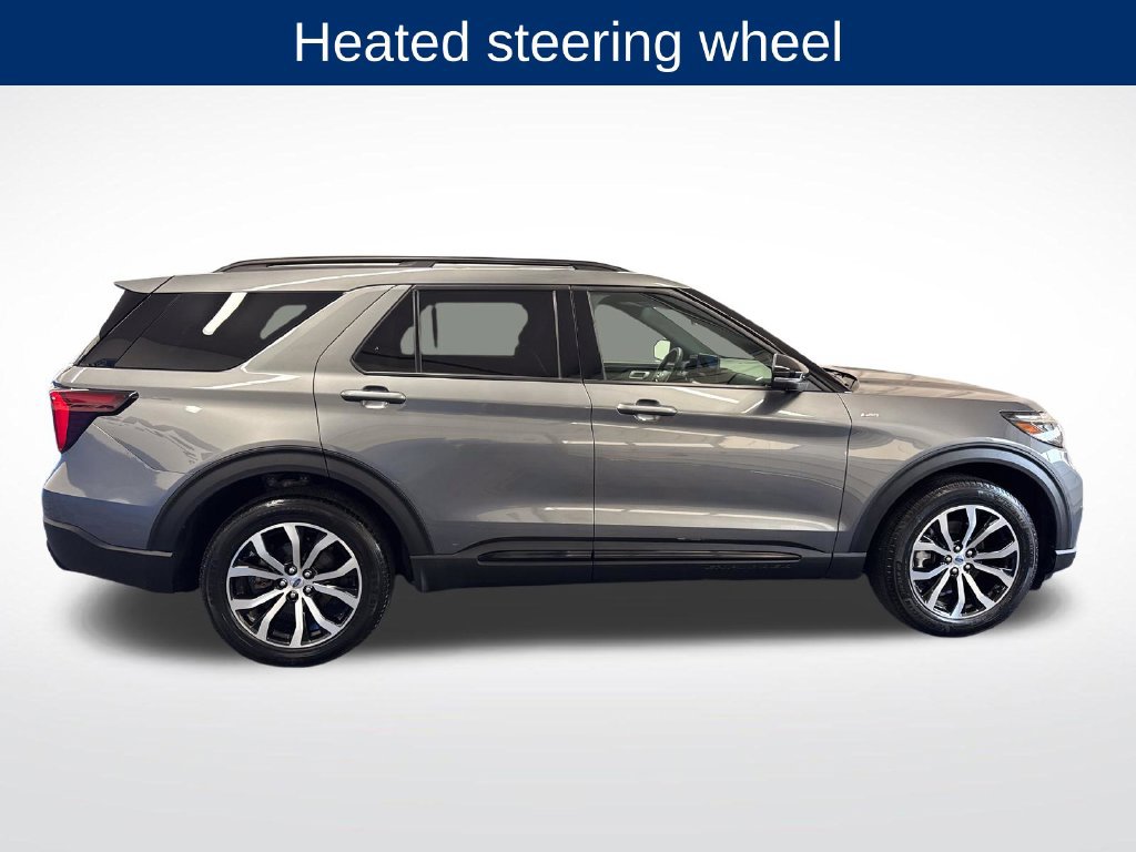 Used 2025 Ford Explorer ST-Line AWD/4WD image 7