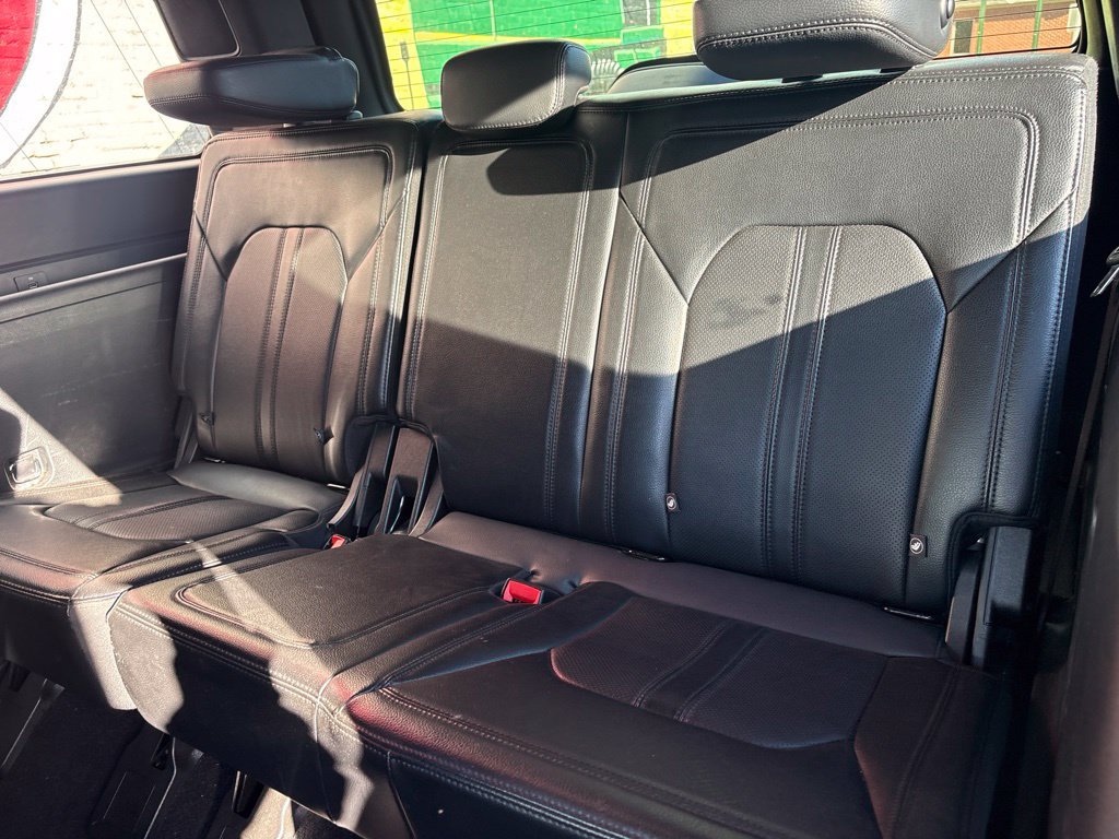 Used 2021 Ford Expedition Limited RWD image 20