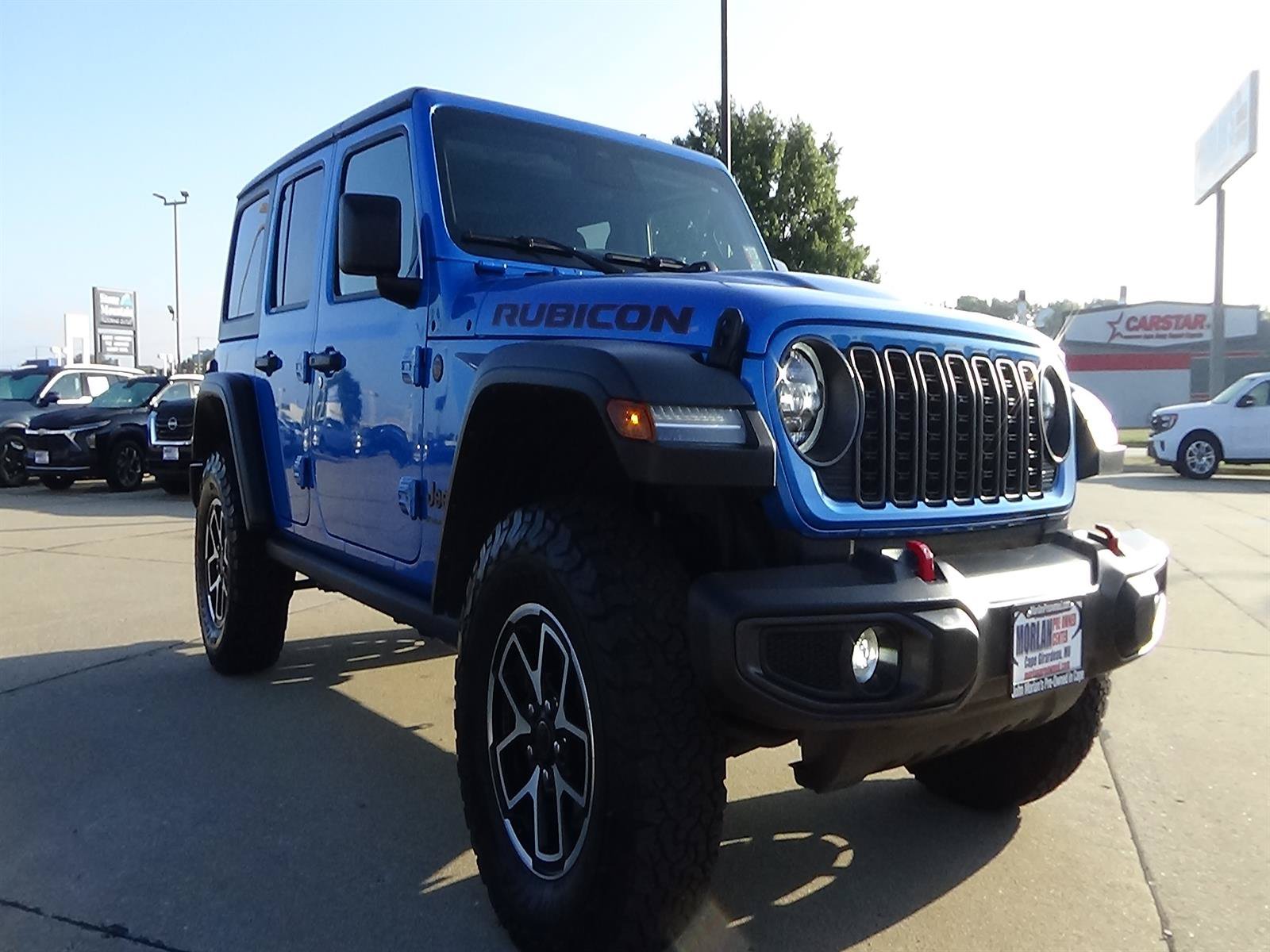 Certified 2025 Jeep Wrangler Unlimited Rubicon w/ Convenience Group AWD/4WD image 4