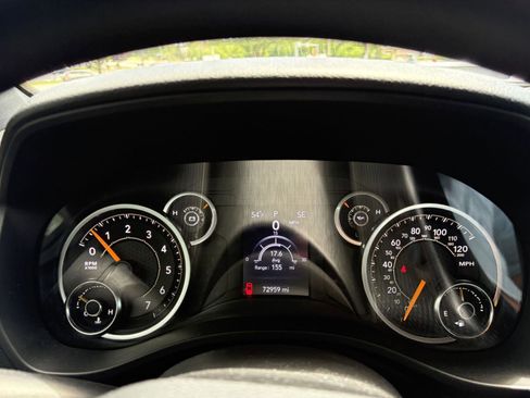 Used 2022 RAM 1500 Tradesman w/ SXT Appearance Group AWD/4WD image 12