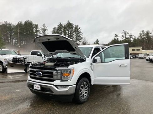 Used 2021 Ford F150 Lariat w/ Equipment Group 501A Mid image 11