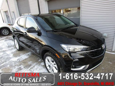 Used 2023 Buick Encore GX Preferred w/ Cold Weather Comfort Package image 1