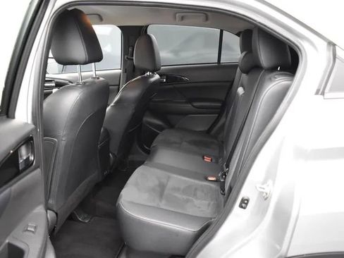 Used 2024 Mitsubishi Eclipse Cross SE image 15