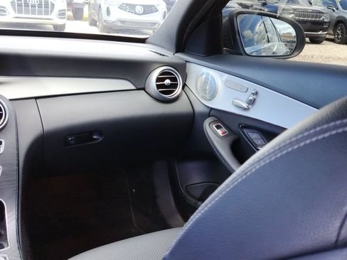 Used 2021 Mercedes-Benz C 300 Sedan image 15