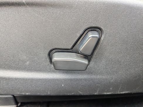 Used 2021 Dodge Charger SXT RWD image 19